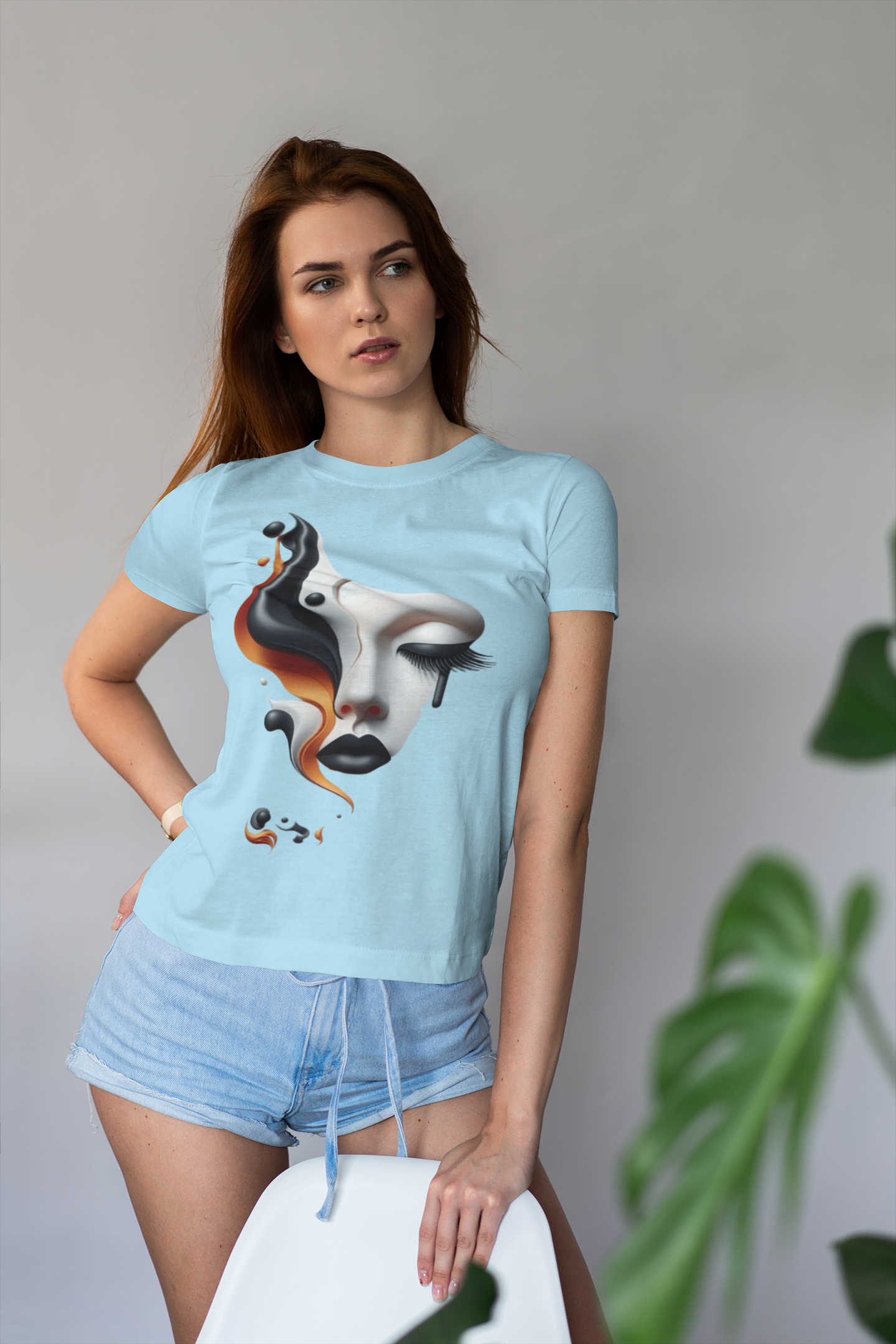 Дамска тениска с къс ръкав